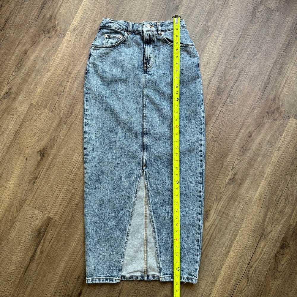 Asos Design High-Waist Acid Wash Denim Midi Skirt - Size US 4 - Picture 2 of 11